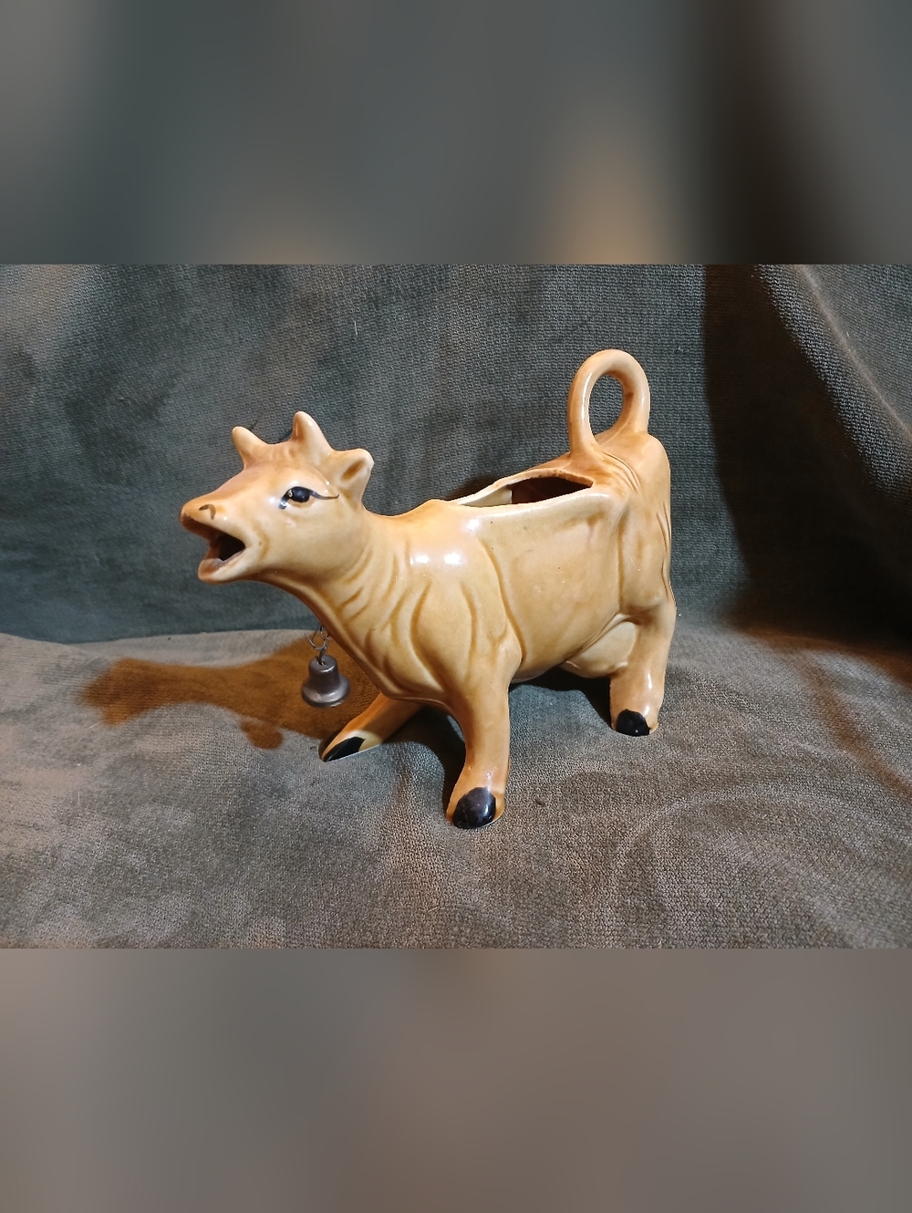 Vintage Ceramic Cow Creamer - Tan with Black Hooves